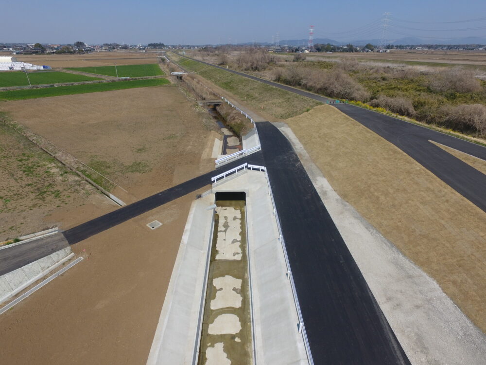 07国補地道　排水路設置工事イメージ01